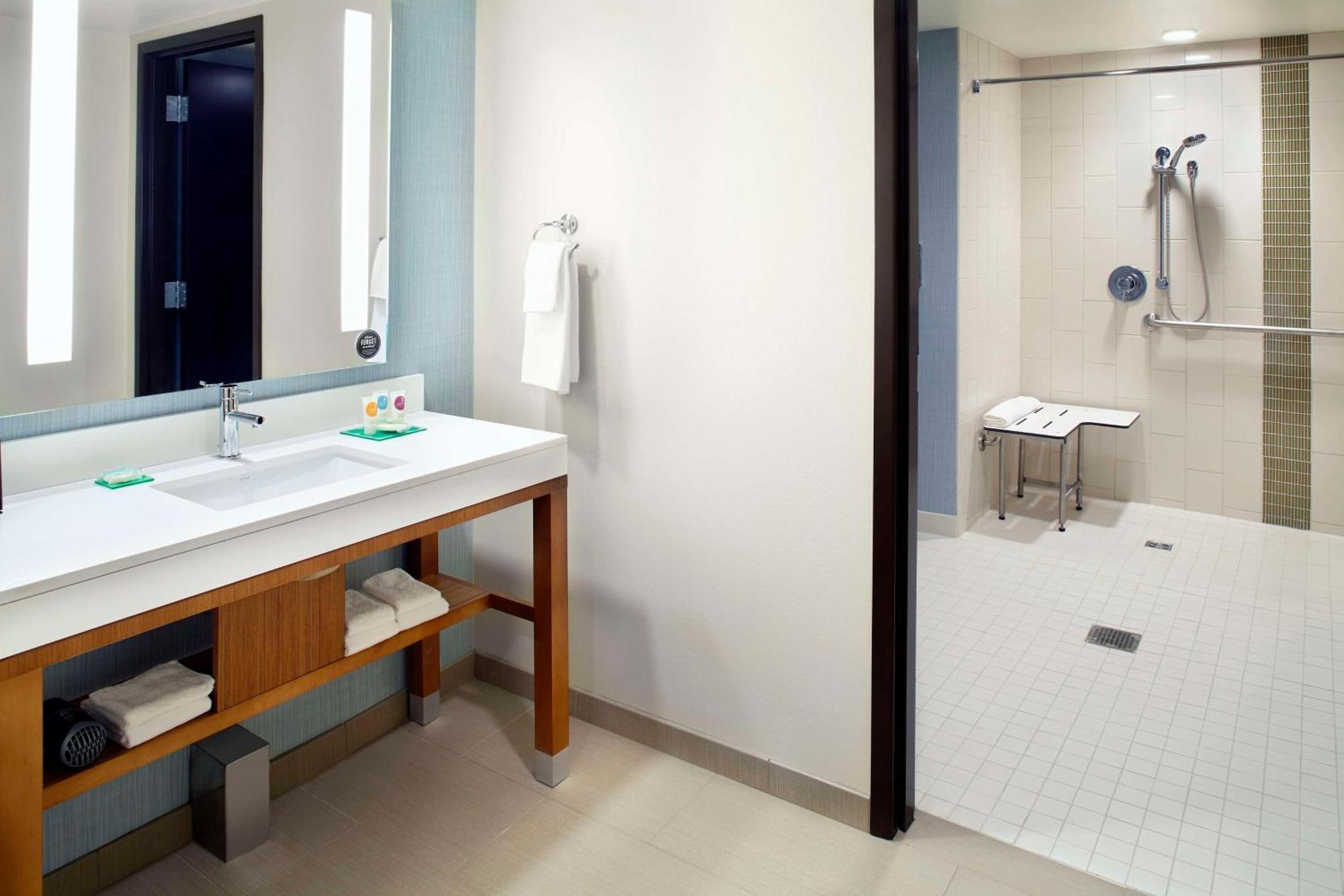 Hyatt Place Cleveland/Lyndhurst/Legacy Village Εξωτερικό φωτογραφία
